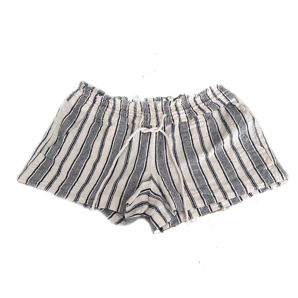 ROXY shorts size small
